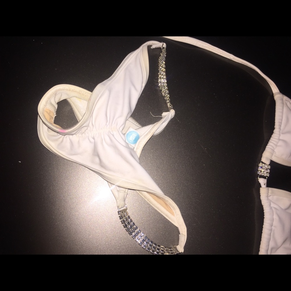 Competition bikini - Picture 5 of 7